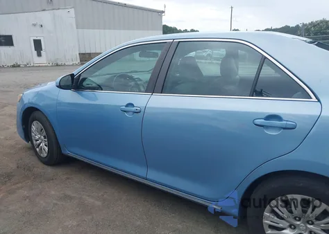 2013 Toyota Camry Le из США, поврежденный, VIN 4T1BF1FKXDU712113